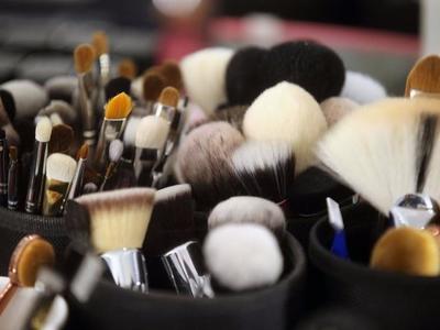 美妆:您可能制造的几个化妆品存储错误